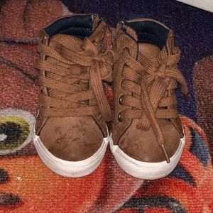 Worn Toddler Boys Zip/TieUp Sneakers